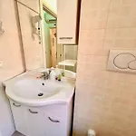 La Casa Di Angelo In Centro A Piano Terra Con Aria Condizionata Apartment Numana