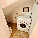 La Casa Di Angelo In Centro A Piano Terra Con Aria Condizionata Apartment